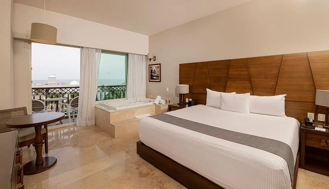 Crown Suite
